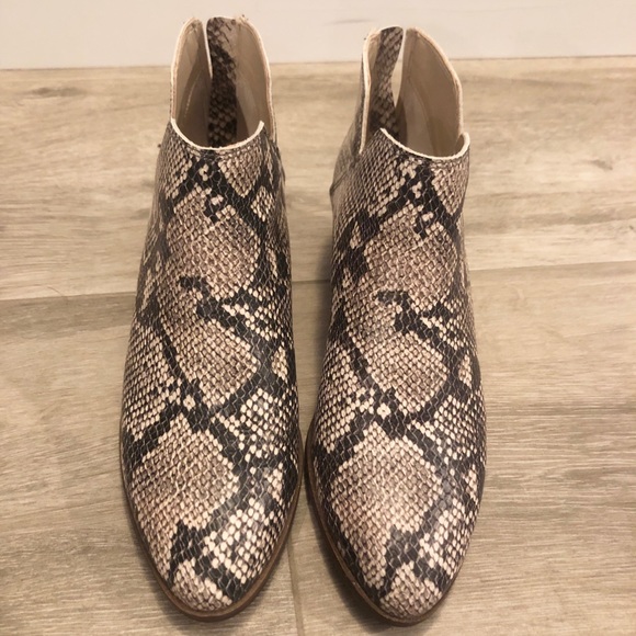 dolce vita karsen bootie snakeskin